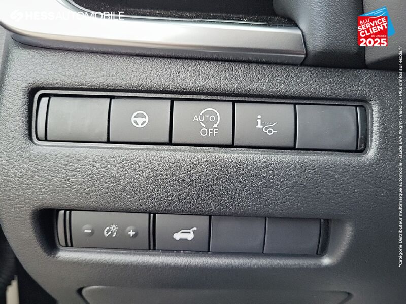 Véhicule d'occasion NISSAN QASHQAI 1.3 MILD HYBRID 158CH TEKNA+ XTRONIC TPANO SIEGE CHAUF/MASSANT GPS CAMERA chez Nissan Dijon
