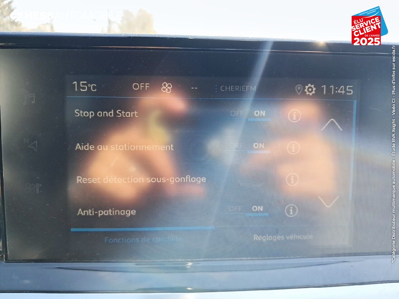 Véhicule d'occasion PEUGEOT 208 1.2 PURETECH 100CH S/S ALLURE CARPLAY chez Renault Saint-Louis
