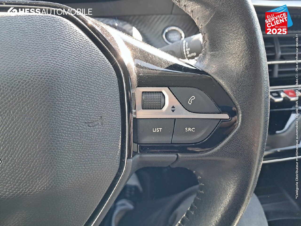Véhicule d'occasion PEUGEOT 208 1.2 PURETECH 100CH S/S ALLURE CARPLAY chez Renault Saint-Louis