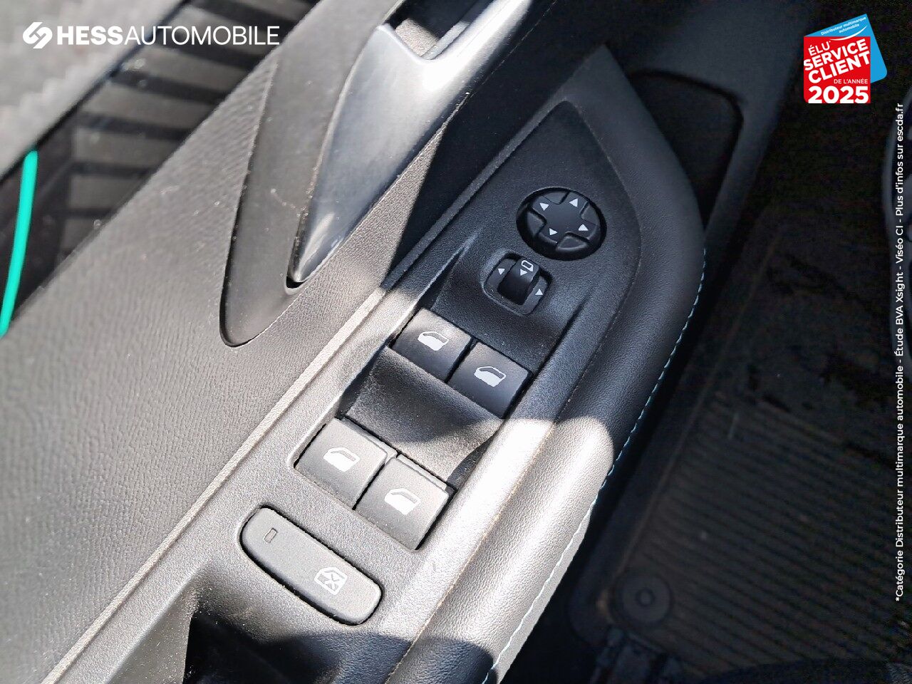 Véhicule d'occasion PEUGEOT 208 1.2 PURETECH 100CH S/S ALLURE CARPLAY chez Renault Saint-Louis