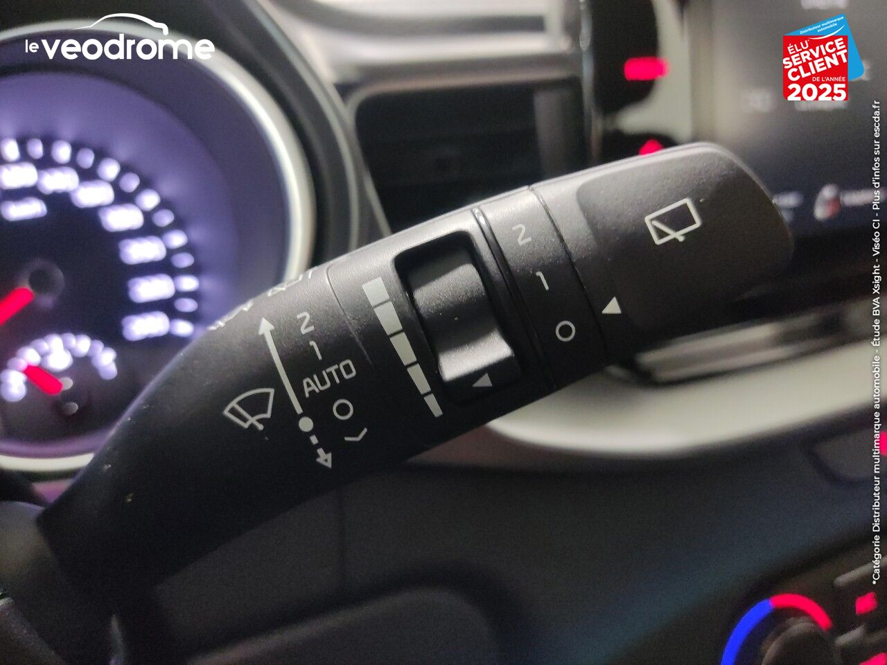 Véhicule d'occasion KIA CEED 1.5 T-GDI 160CH ACTIVE -14 chez Le Veodrome