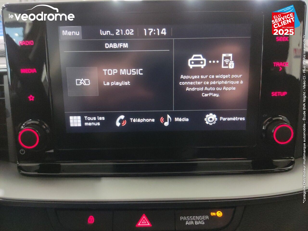 Véhicule d'occasion KIA CEED 1.5 T-GDI 160CH ACTIVE -14 chez Le Veodrome