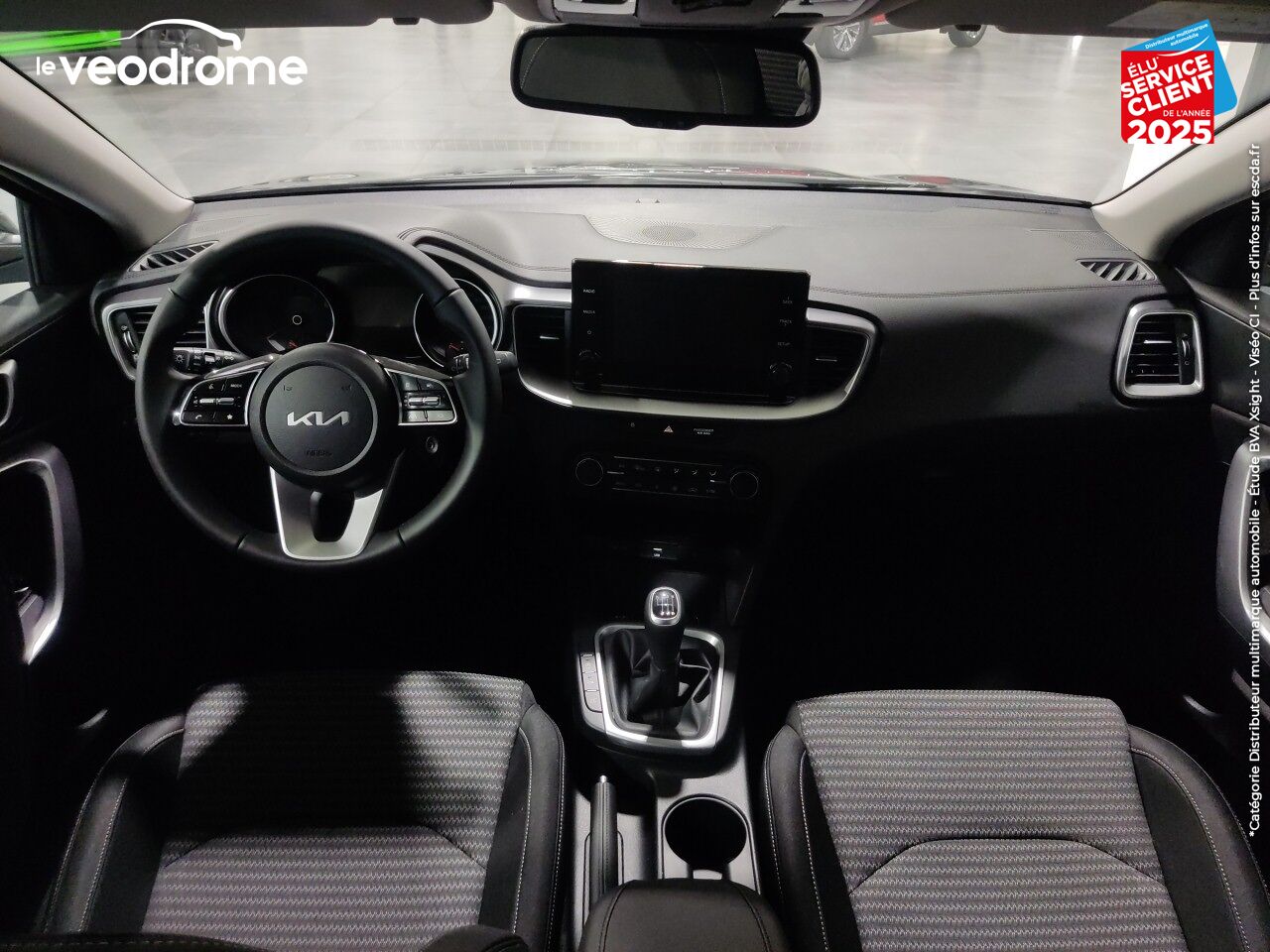 Véhicule d'occasion KIA CEED 1.5 T-GDI 160CH ACTIVE -14 chez Le Veodrome