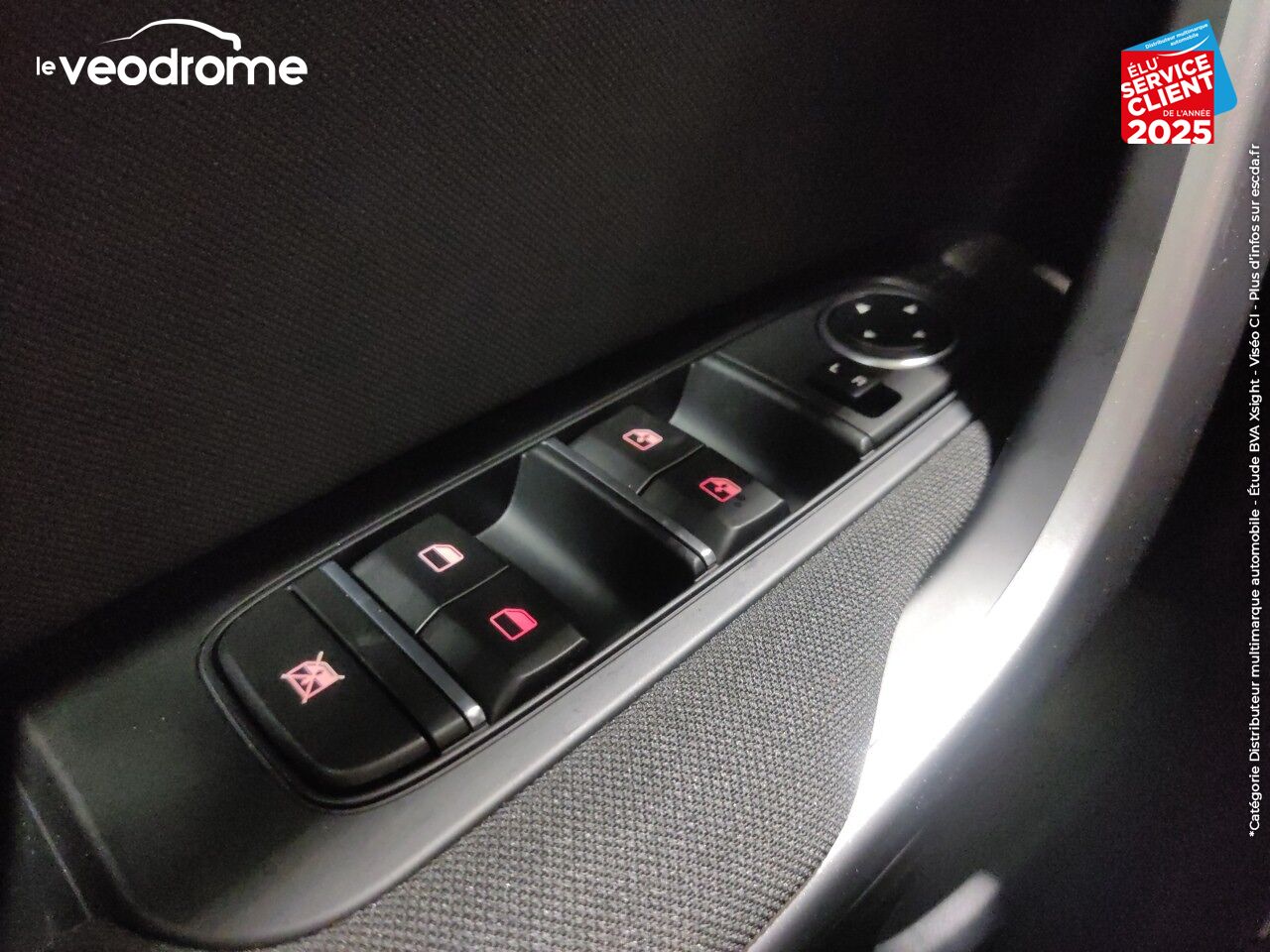 Véhicule d'occasion KIA CEED 1.5 T-GDI 160CH ACTIVE -14 chez Le Veodrome