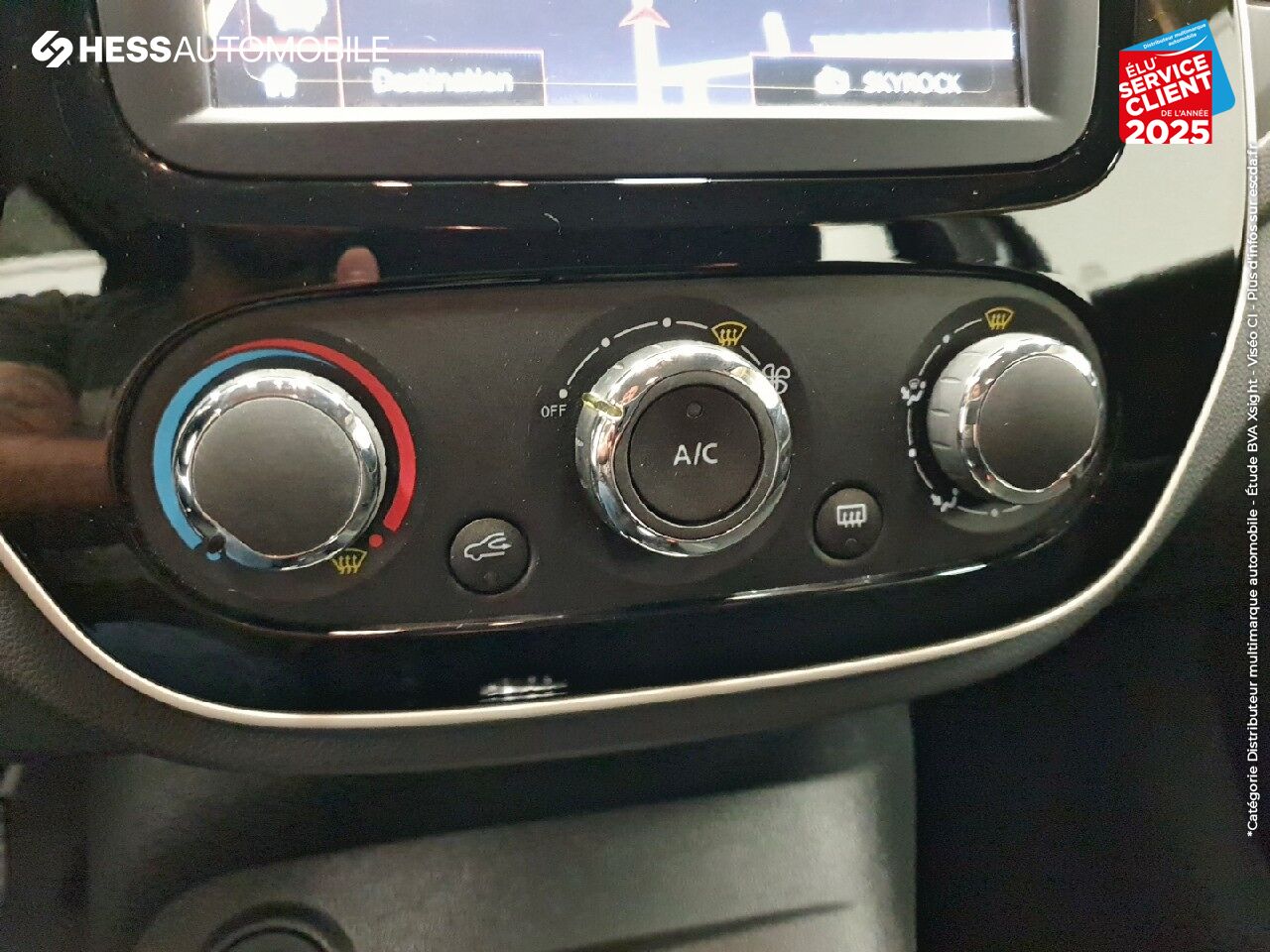 Véhicule d'occasion RENAULT CAPTUR 1.5 DCI 110CH ENERGY BUSINESS GPS RADAR AR chez Renault Strasbourg