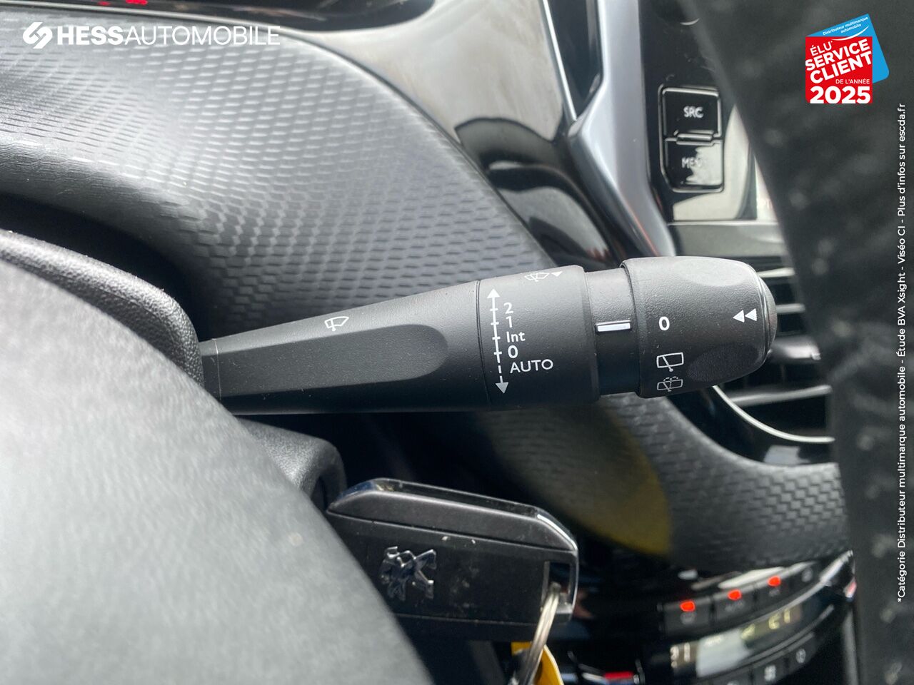 Véhicule d'occasion PEUGEOT 2008 1.2 PURETECH 82CH STYLE chez Toyota Sarreguemines