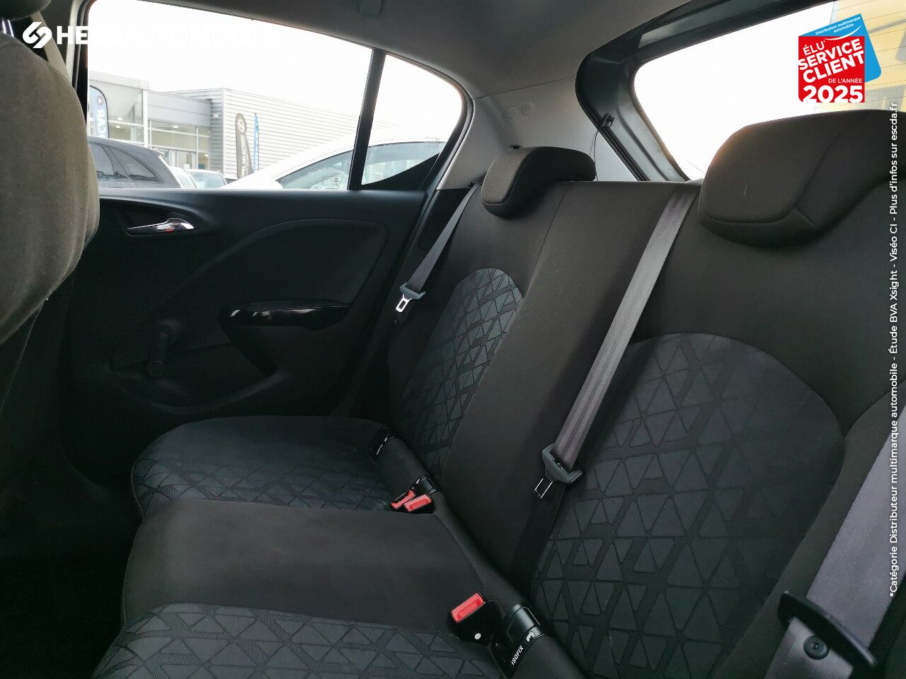 Véhicule d'occasion OPEL CORSA 1.4 90CH DESIGN 120 ANS START/STOP 5P chez Opel Charleville