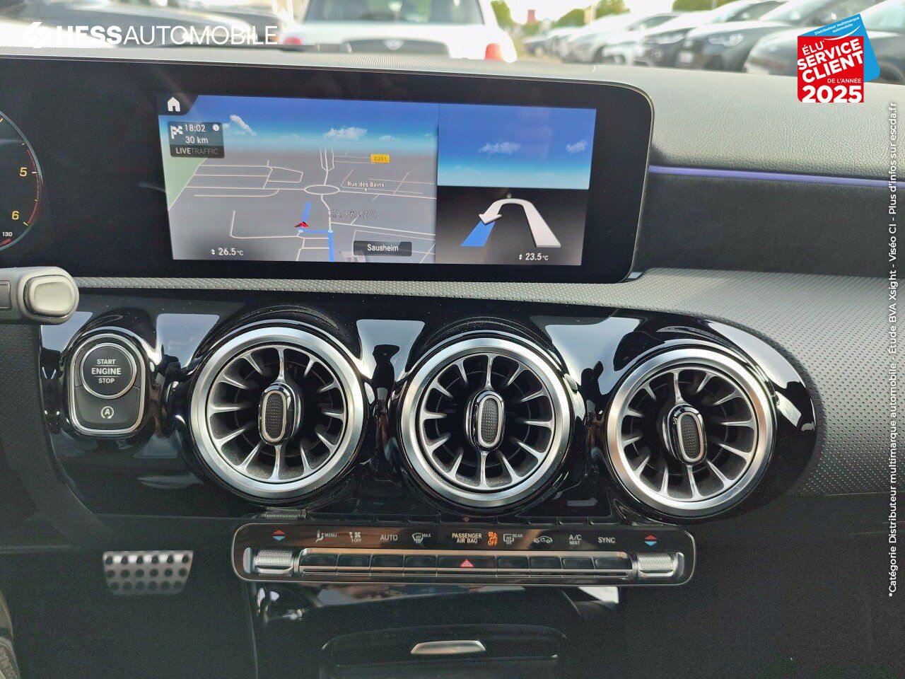 Véhicule d'occasion MERCEDES-BENZ CLASSE A 200 D 150CH AMG LINE 8G-DCT chez BMW Besançon