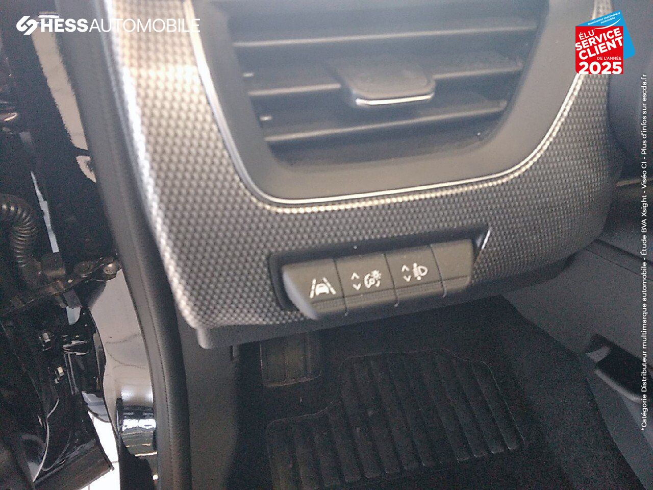 Véhicule d'occasion RENAULT ARKANA 1.6 E-TECH 145CH INTENS -21B chez HESS Automobile