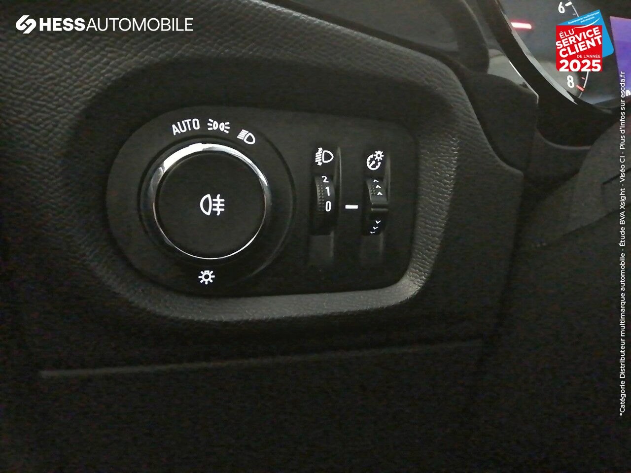 Véhicule d'occasion OPEL CORSA 1.2 TURBO 100CH EDITION BVA chez Opel Thionville