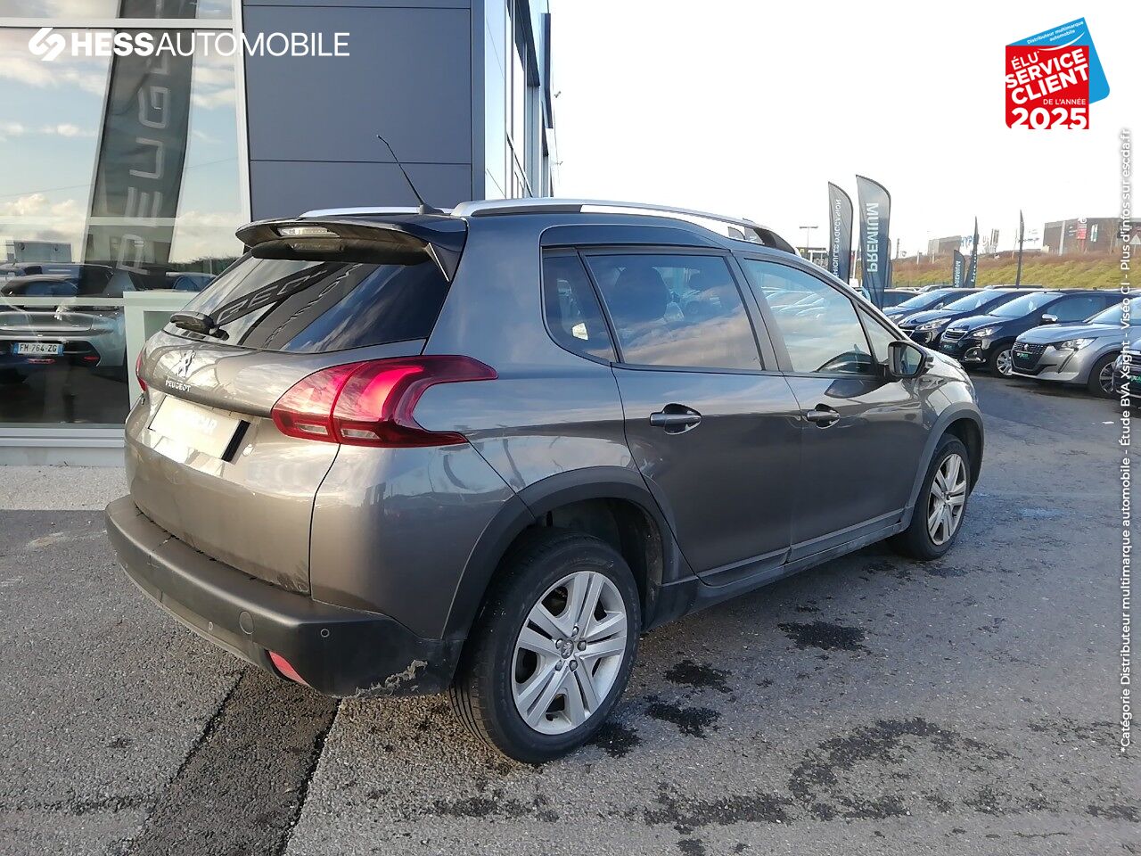 Véhicule d'occasion PEUGEOT 2008 1.5 BLUEHDI 100CH SIGNATURE S/S BVM5 GPS RADAR AR chez Peugeot Reims