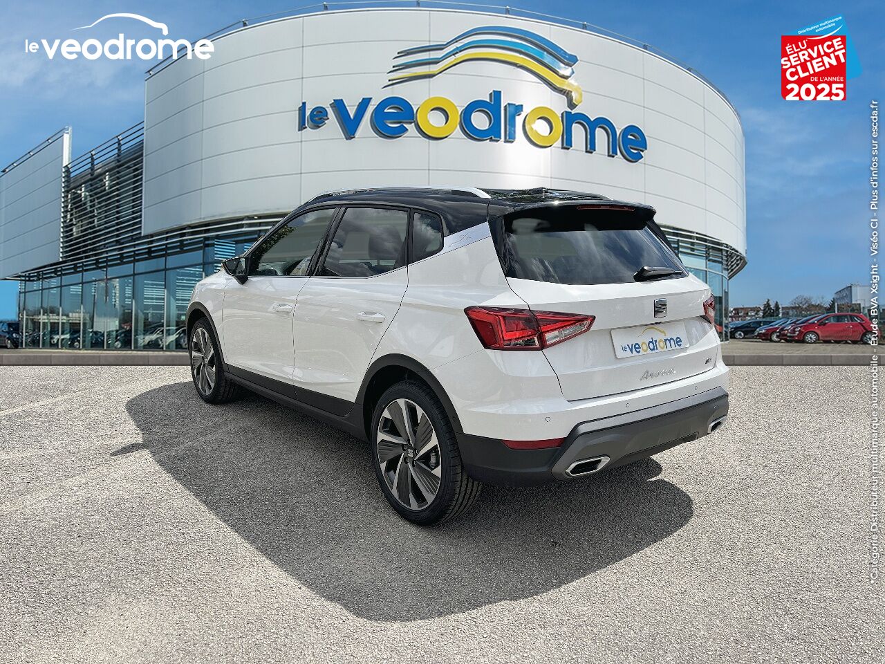 Véhicule d'occasion SEAT ARONA 1.0 TSI 110CH FR DSG7 chez Le Veodrome
