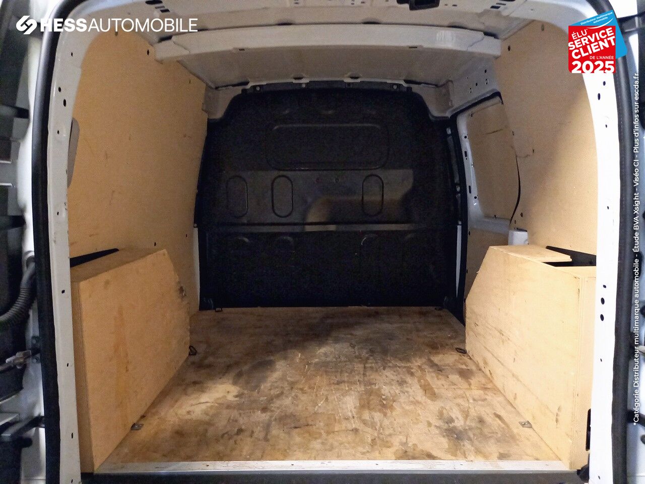 Véhicule d'occasion RENAULT KANGOO EXPRESS 1.5 BLUE DCI 95CH EXTRA R-LINK GPS chez Toyota Thionville