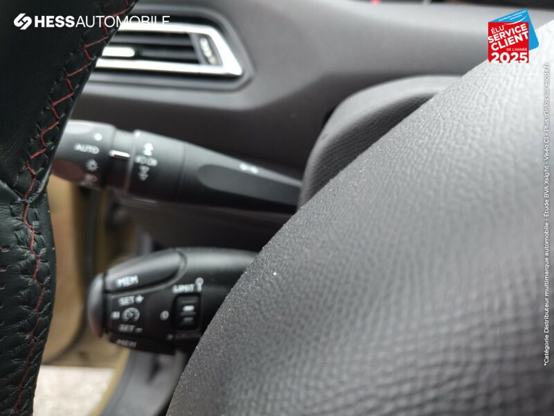 Véhicule d'occasion PEUGEOT 308 1.6 BLUEHDI 120CH S/S ALLURE BUSINESS EAT6 chez Peugeot Reims