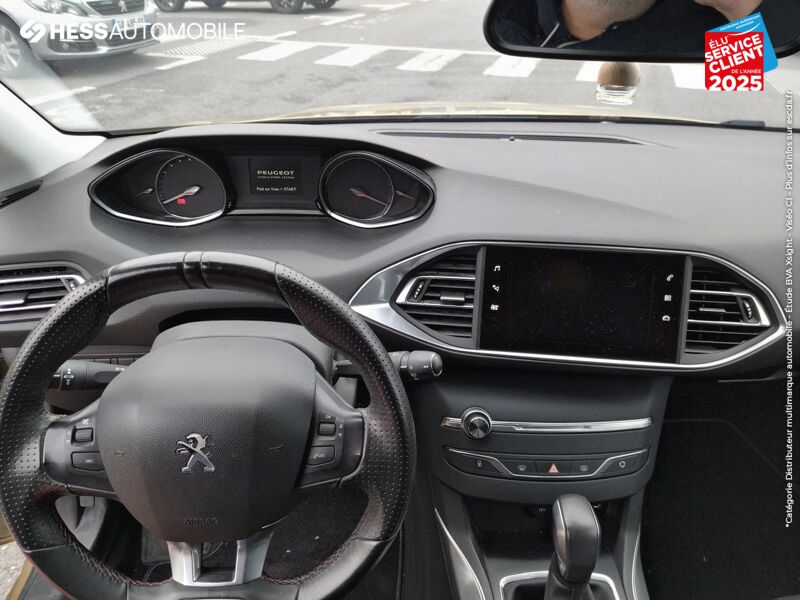 Véhicule d'occasion PEUGEOT 308 1.6 BLUEHDI 120CH S/S ALLURE BUSINESS EAT6 chez Peugeot Reims