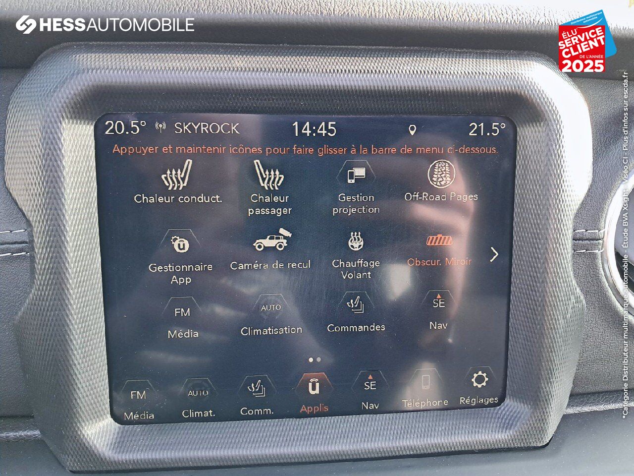 Véhicule d'occasion JEEP WRANGLER UNLIMITED 2.0 T 380CH 4XE OVERLAND COMMAND-TRAC MY22 chez BMW Lons le Saunier