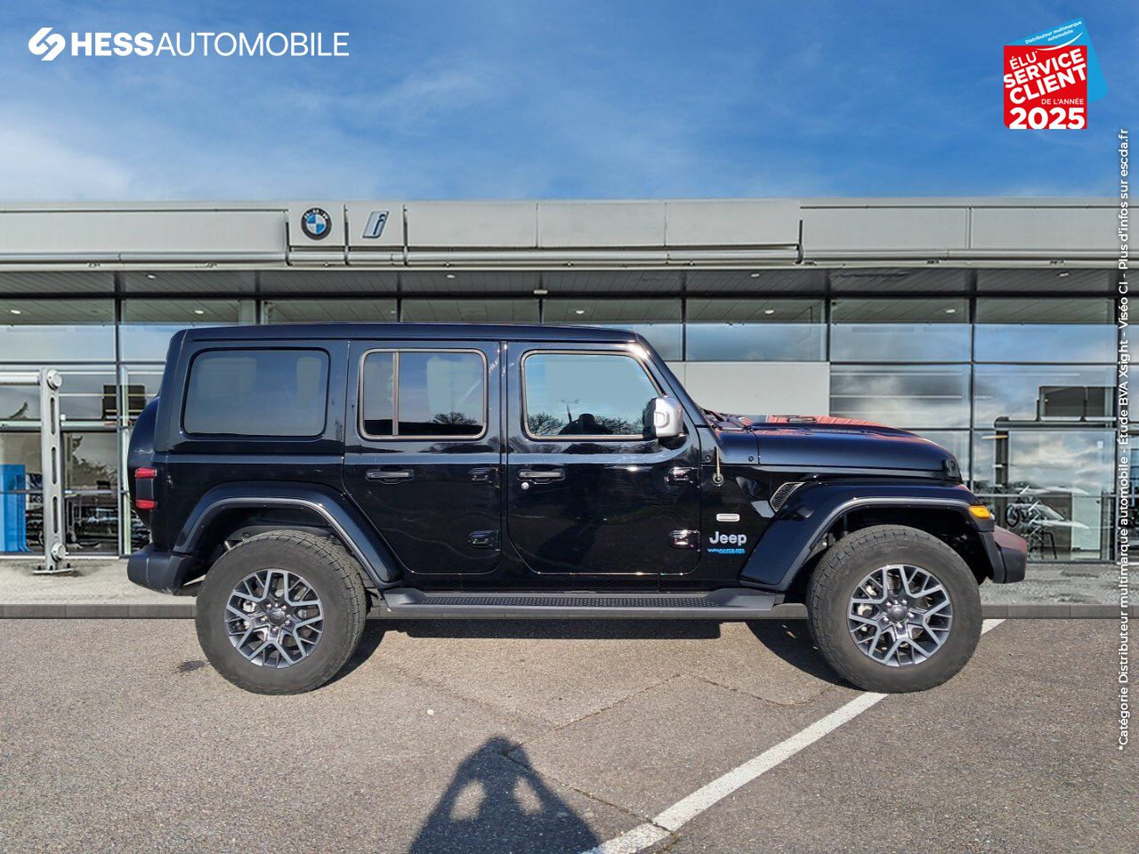 Véhicule d'occasion JEEP WRANGLER UNLIMITED 2.0 T 380CH 4XE OVERLAND COMMAND-TRAC MY22 chez BMW Lons le Saunier
