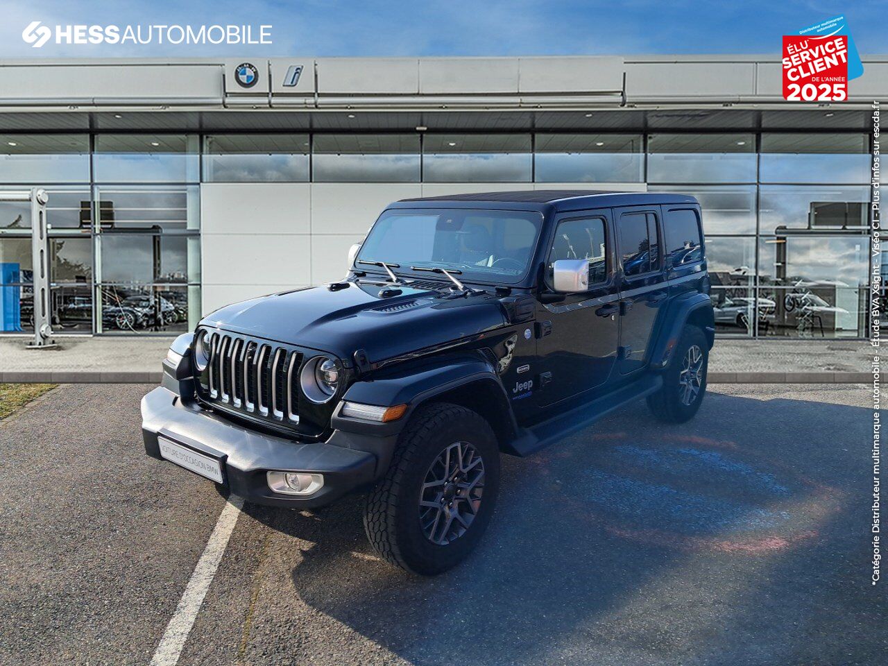 Véhicule d'occasion JEEP WRANGLER UNLIMITED 2.0 T 380CH 4XE OVERLAND COMMAND-TRAC MY22 chez BMW Lons le Saunier