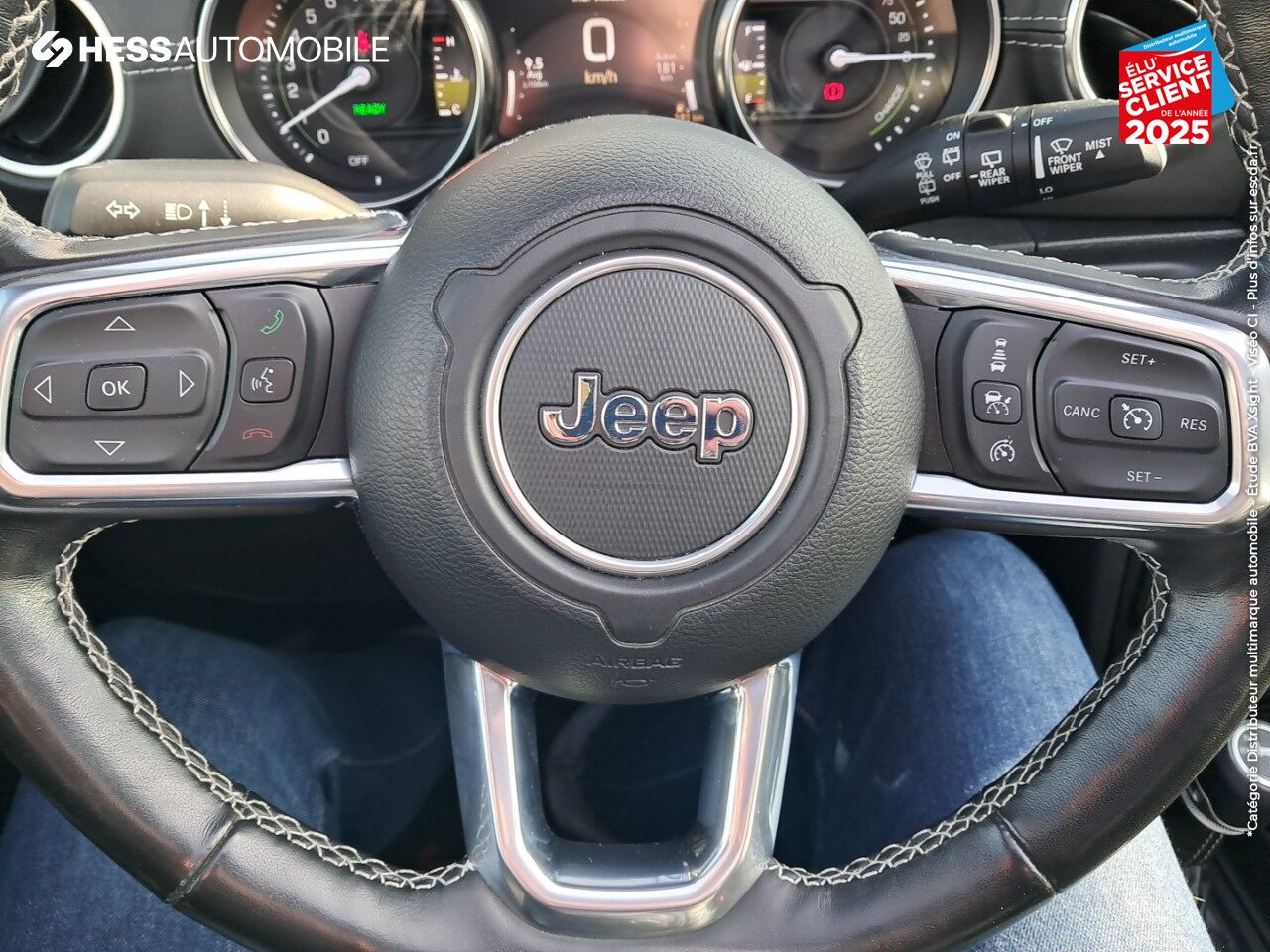 Véhicule d'occasion JEEP WRANGLER UNLIMITED 2.0 T 380CH 4XE OVERLAND COMMAND-TRAC MY22 chez BMW Lons le Saunier
