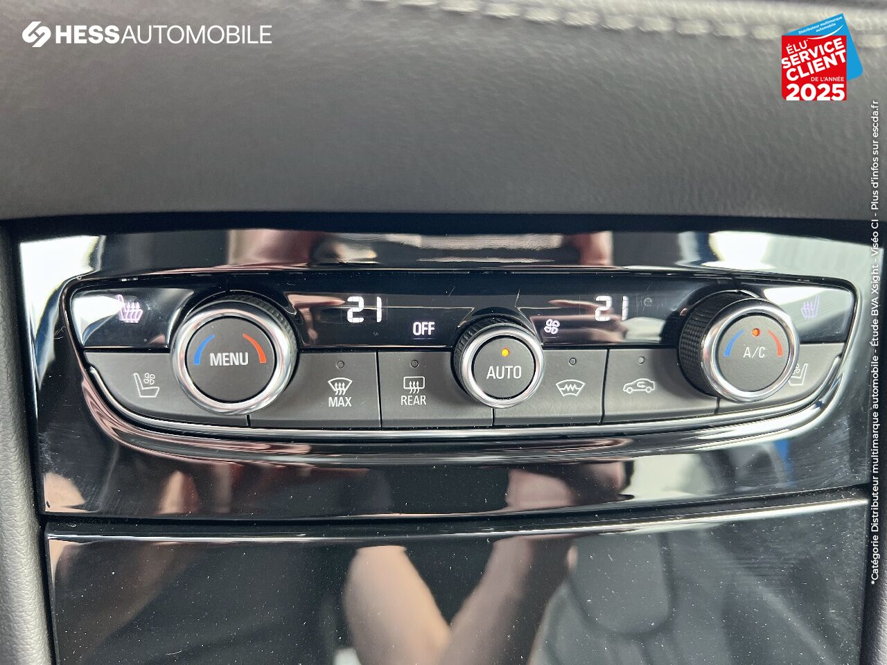 Véhicule d'occasion OPEL GRANDLAND X HYBRID4 300CH ULTIMATE chez Opel Dijon
