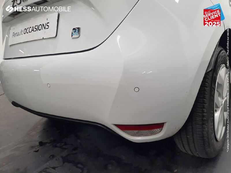 Véhicule d'occasion RENAULT ZOE LIFE CHARGE NORMALE TYPE 2 chez Renault Strasbourg