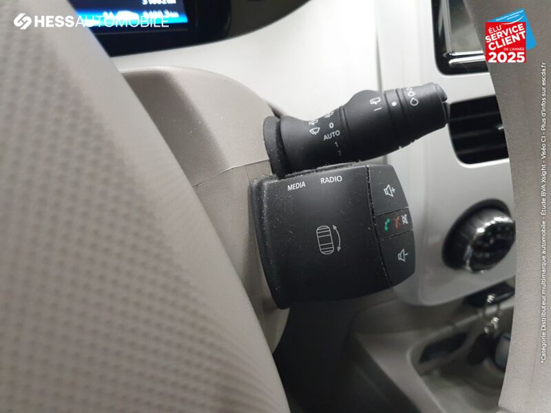 Véhicule d'occasion RENAULT ZOE LIFE CHARGE NORMALE TYPE 2 chez Renault Strasbourg