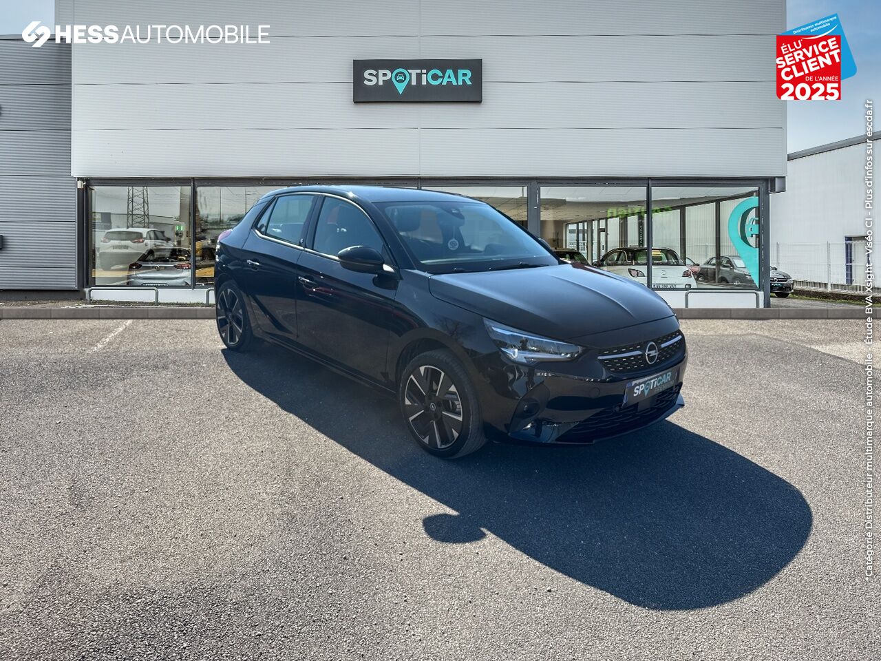 Véhicule d'occasion OPEL CORSA CORSA-E 136CH ELEGANCE BUSINESS chez Opel Besançon