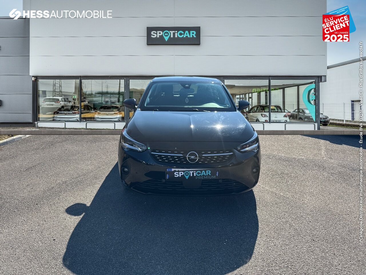 Véhicule d'occasion OPEL CORSA CORSA-E 136CH ELEGANCE BUSINESS chez Opel Besançon