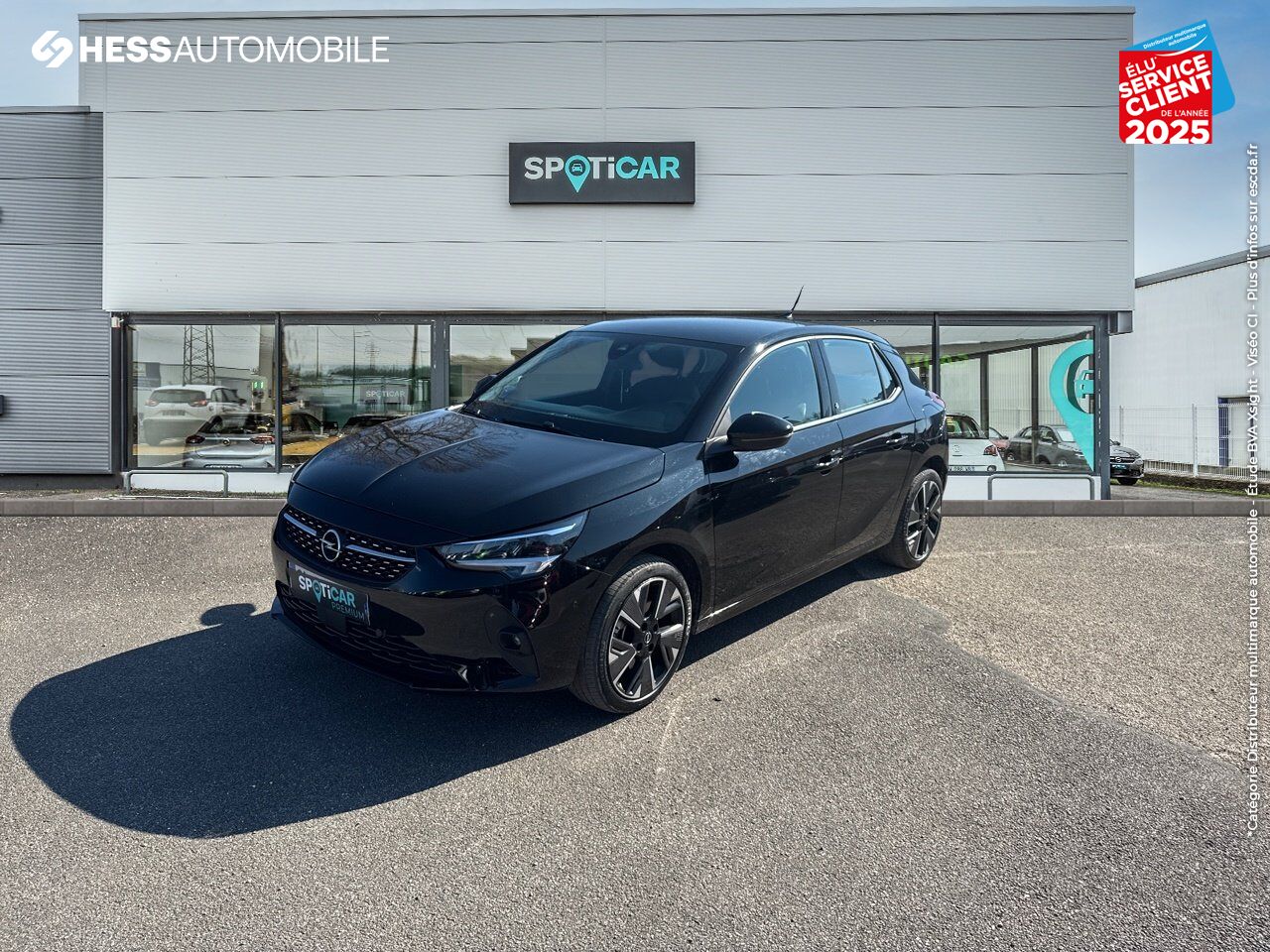 Véhicule d'occasion OPEL CORSA CORSA-E 136CH ELEGANCE BUSINESS chez Opel Besançon