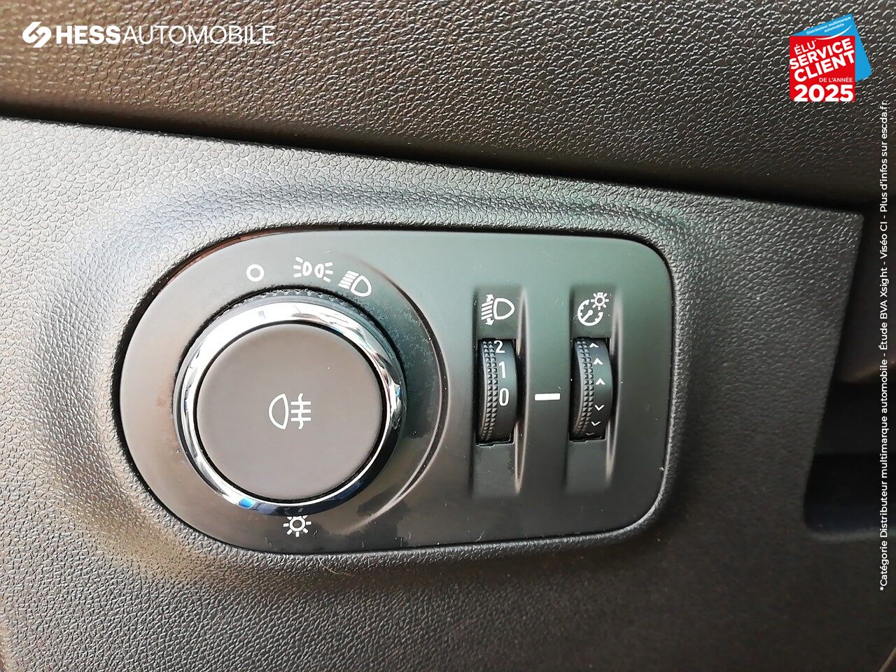 Véhicule d'occasion OPEL ADAM 1.2 TWINPORT 70CH UNLIMITED chez Opel Charleville