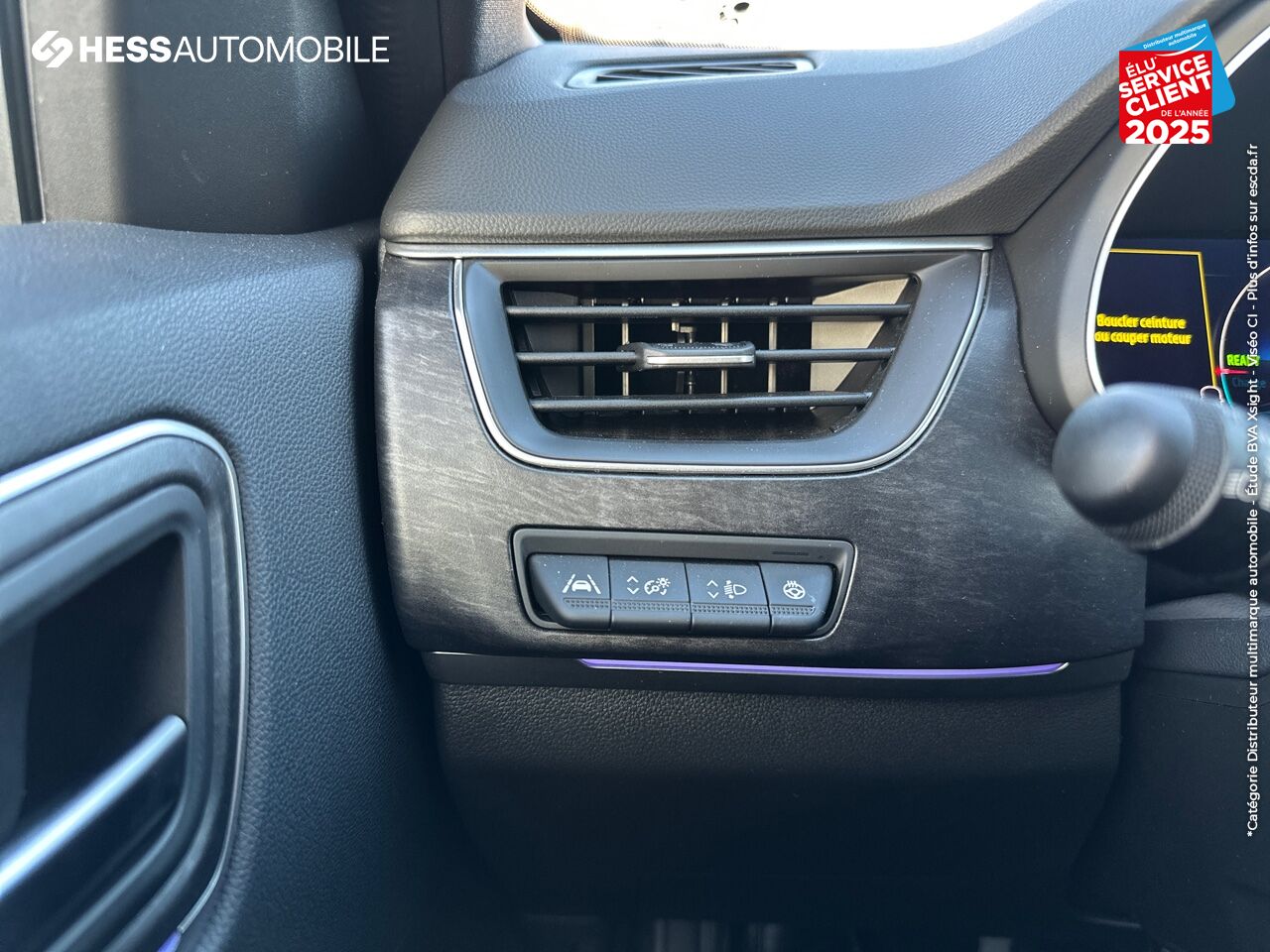 Véhicule d'occasion RENAULT ARKANA 1.6 E-TECH 145CH FULL HYBRID ESPRIT ALPINE -23 SIEGES CHAUF GPS CAMERA chez Renault Saint-Louis