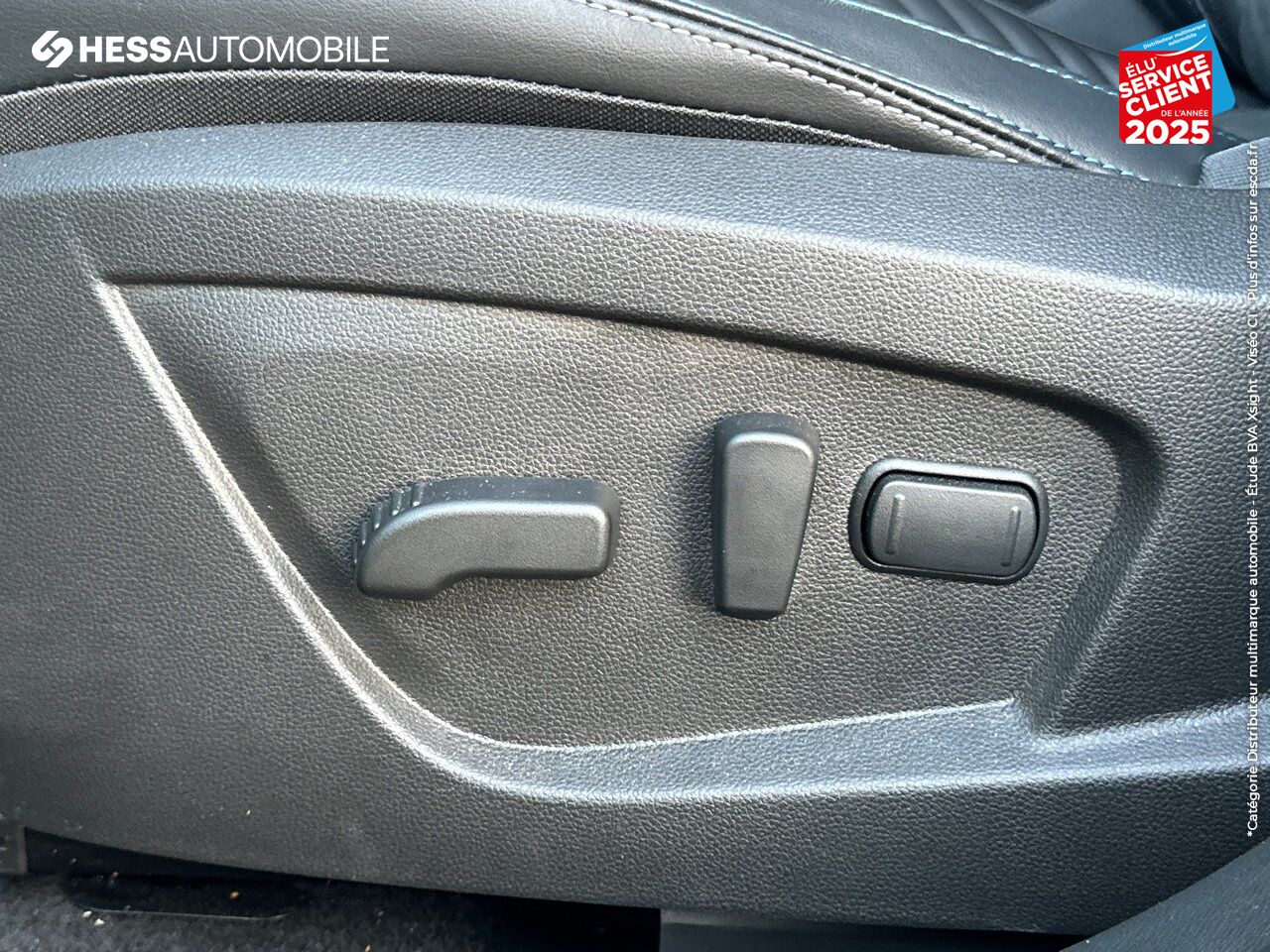 Véhicule d'occasion RENAULT ARKANA 1.6 E-TECH 145CH FULL HYBRID ESPRIT ALPINE -23 SIEGES CHAUF GPS CAMERA chez Renault Saint-Louis