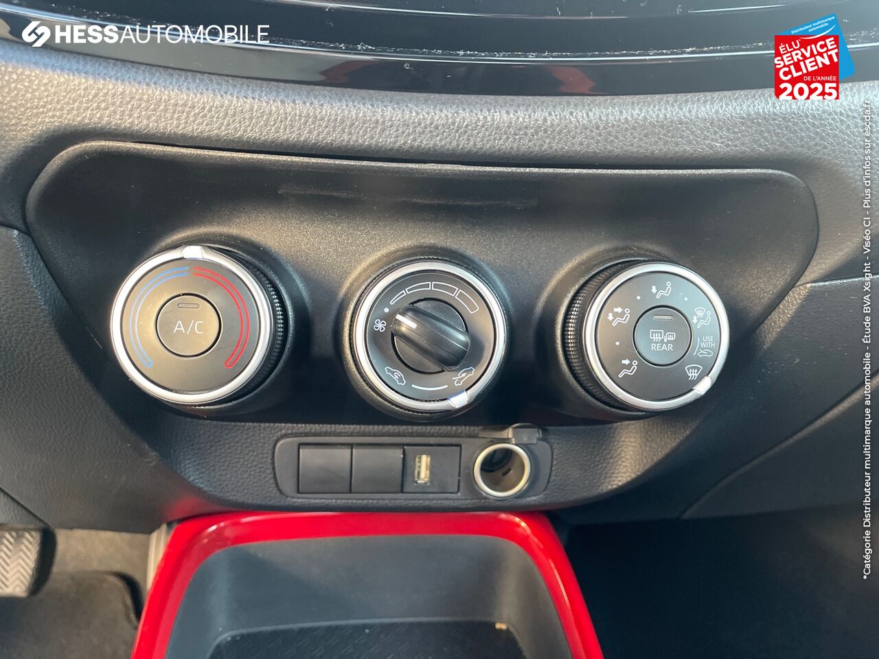 Véhicule d'occasion TOYOTA AYGO X 1.0 VVT-I 72CH DESIGN S-CVT MY23 CAMERA chez Renault Colmar