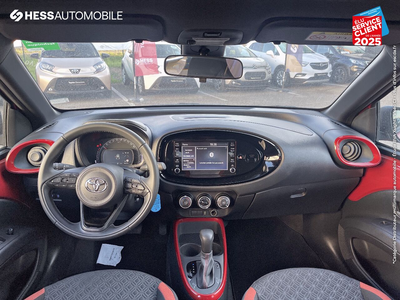 Véhicule d'occasion TOYOTA AYGO X 1.0 VVT-I 72CH DESIGN S-CVT MY23 CAMERA chez Renault Colmar