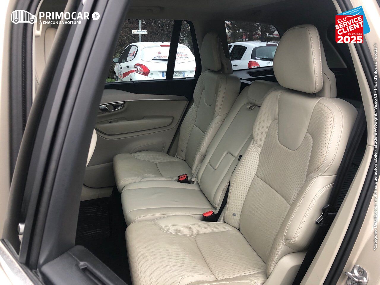Véhicule d'occasion VOLVO XC90 D5 AWD 225CH INSCRIPTION LUXE GEARTRONIC 5 PLACES SIEGES CUIR CAMERA chez Primocar
