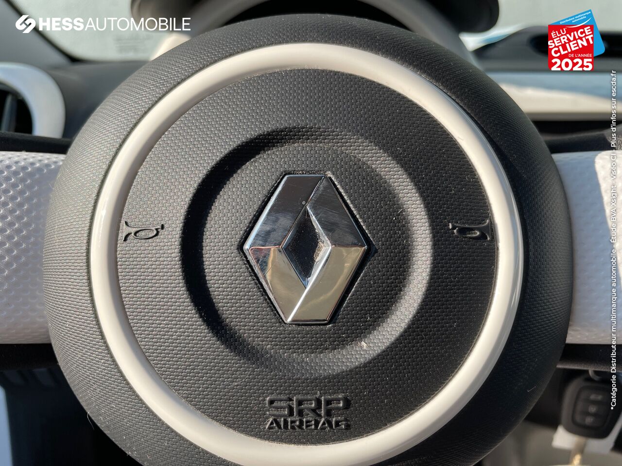 Véhicule d'occasion RENAULT TWINGO 1.0 SCE 70CH LIMITED EURO6C chez Renault Colmar