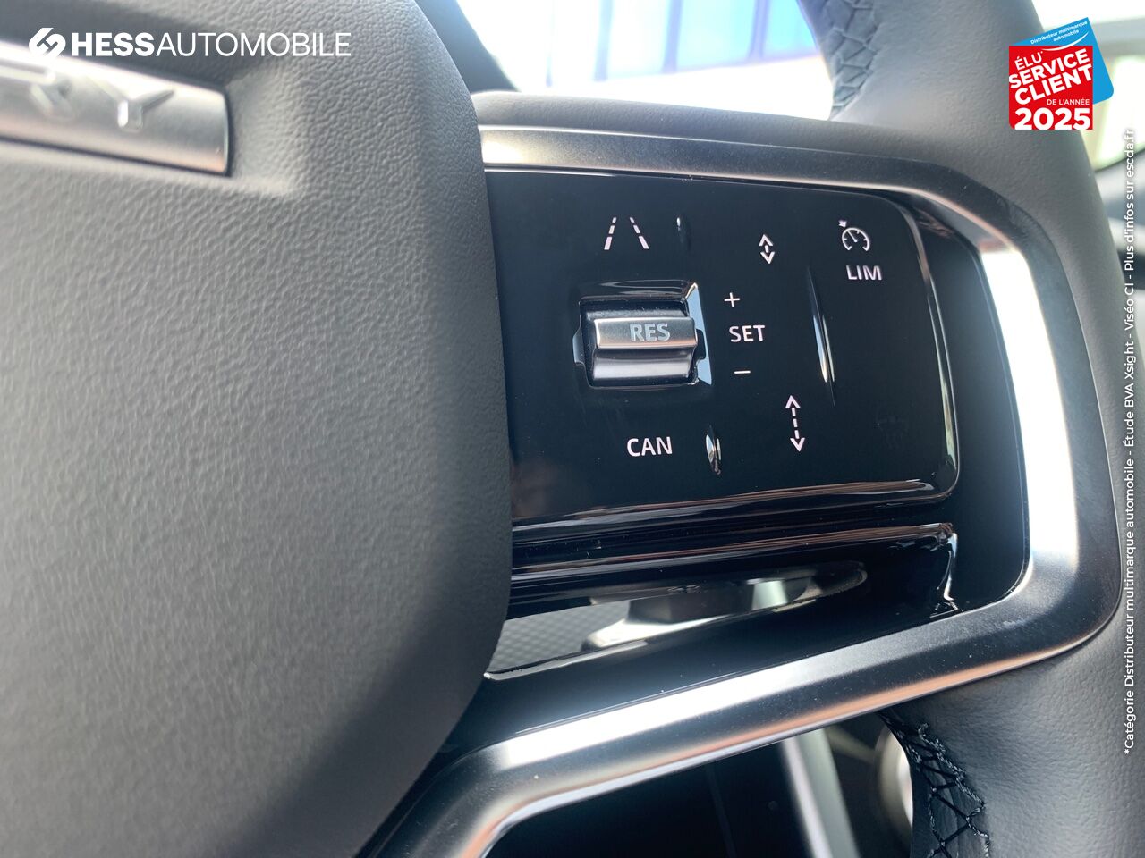 Véhicule neuf LAND-ROVER DISCOVERY SPORT P200 FLEX FUEL R-DYNAMIC SE AWD BVA chez Land Rover Metz