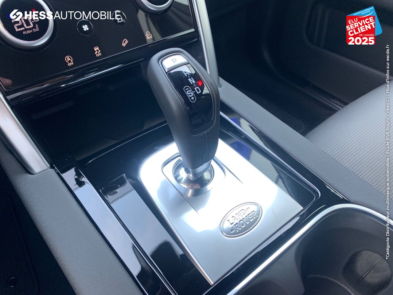 Véhicule neuf LAND-ROVER DISCOVERY SPORT P200 FLEX FUEL R-DYNAMIC SE AWD BVA chez Land Rover Metz