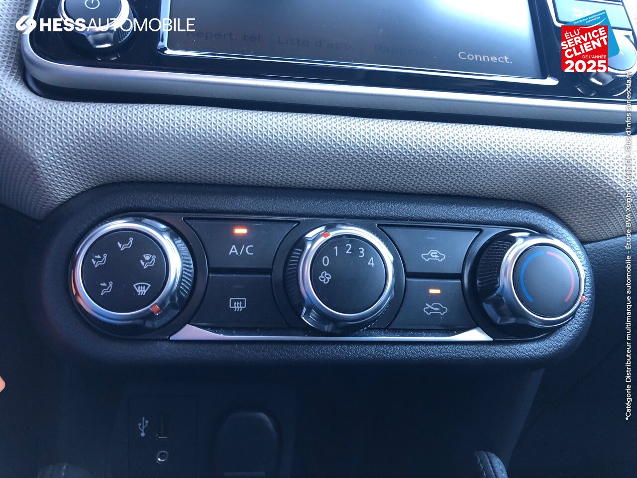 Véhicule d'occasion NISSAN MICRA 0.9 IG-T 90CH ACENTA chez Nissan Beaune