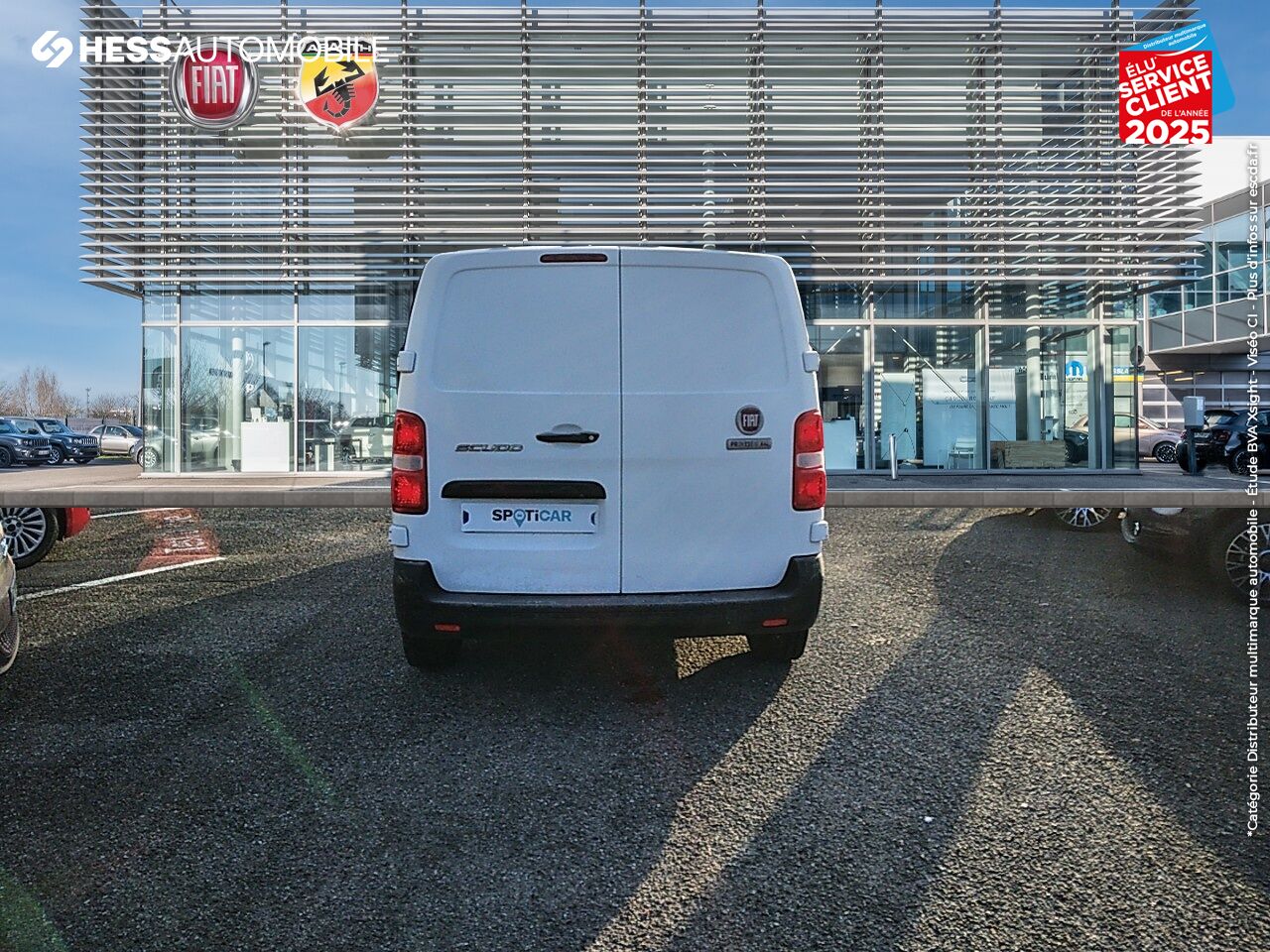 Véhicule d'occasion FIAT SCUDO FG M 1.5 BLUEHDI 120CH SS PRO LOUNGE CONNECT chez Hyundai Chalons