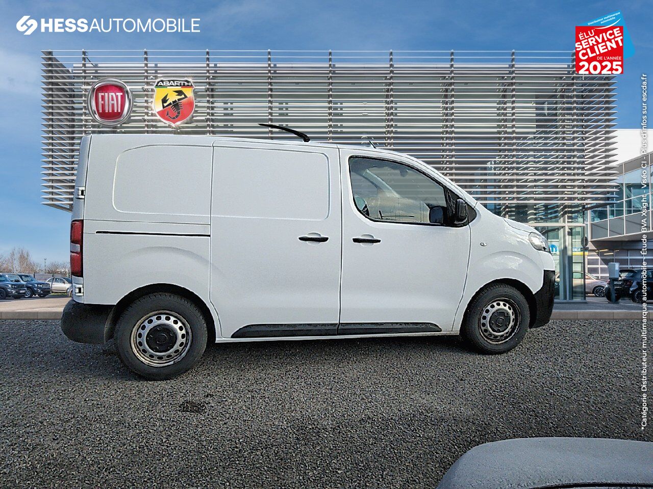 Véhicule d'occasion FIAT SCUDO FG M 1.5 BLUEHDI 120CH SS PRO LOUNGE CONNECT chez Hyundai Chalons