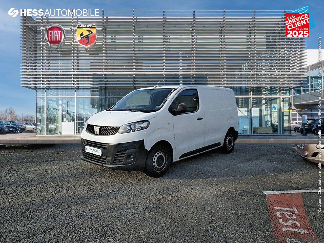 Véhicule d'occasion FIAT SCUDO FG M 1.5 BLUEHDI 120CH SS PRO LOUNGE CONNECT chez Hyundai Chalons