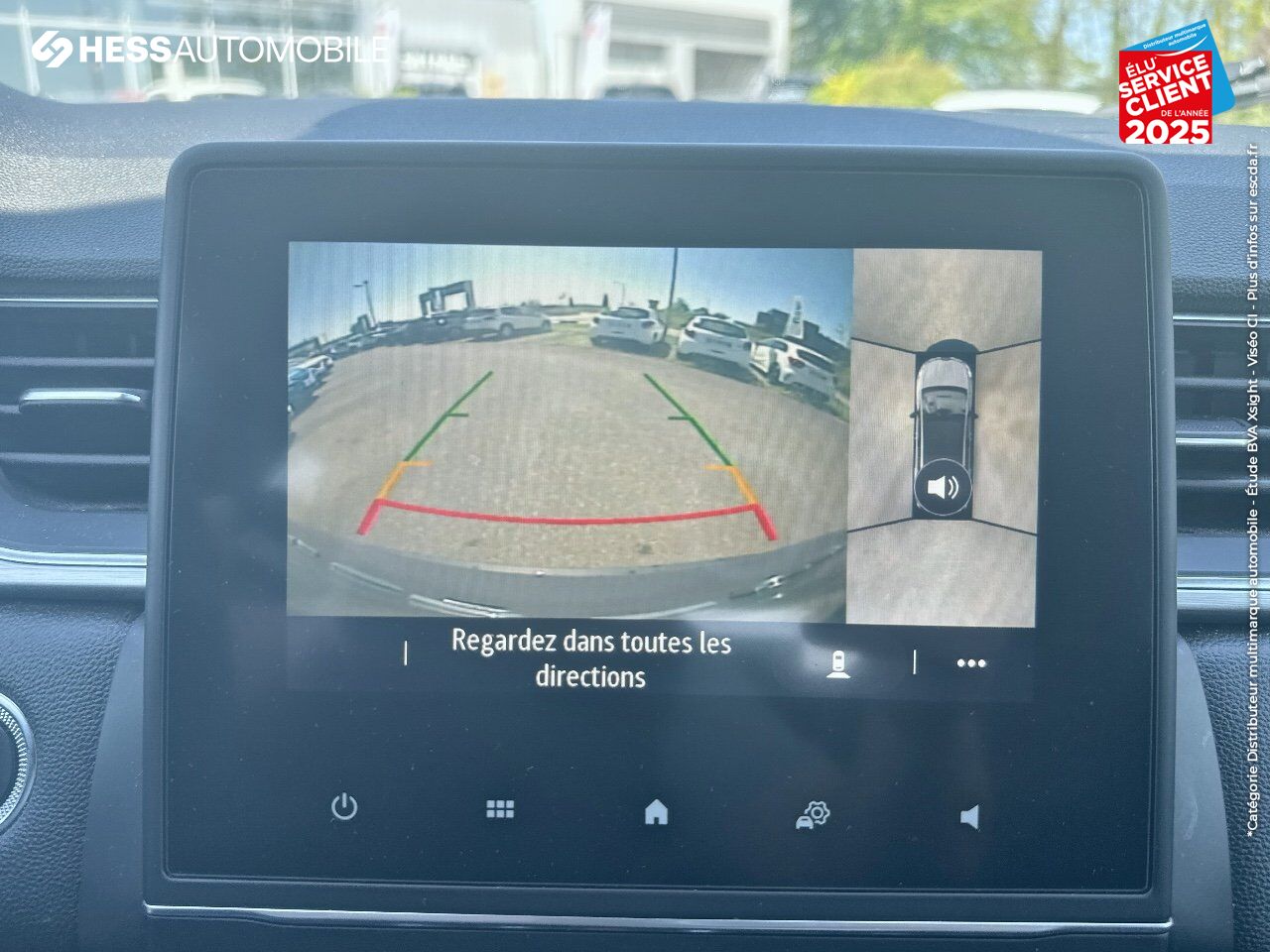 Véhicule d'occasion RENAULT CAPTUR 1.0 TCE 100CH INTENS GPL - 20 CAMERA chez Renault Saint-Louis