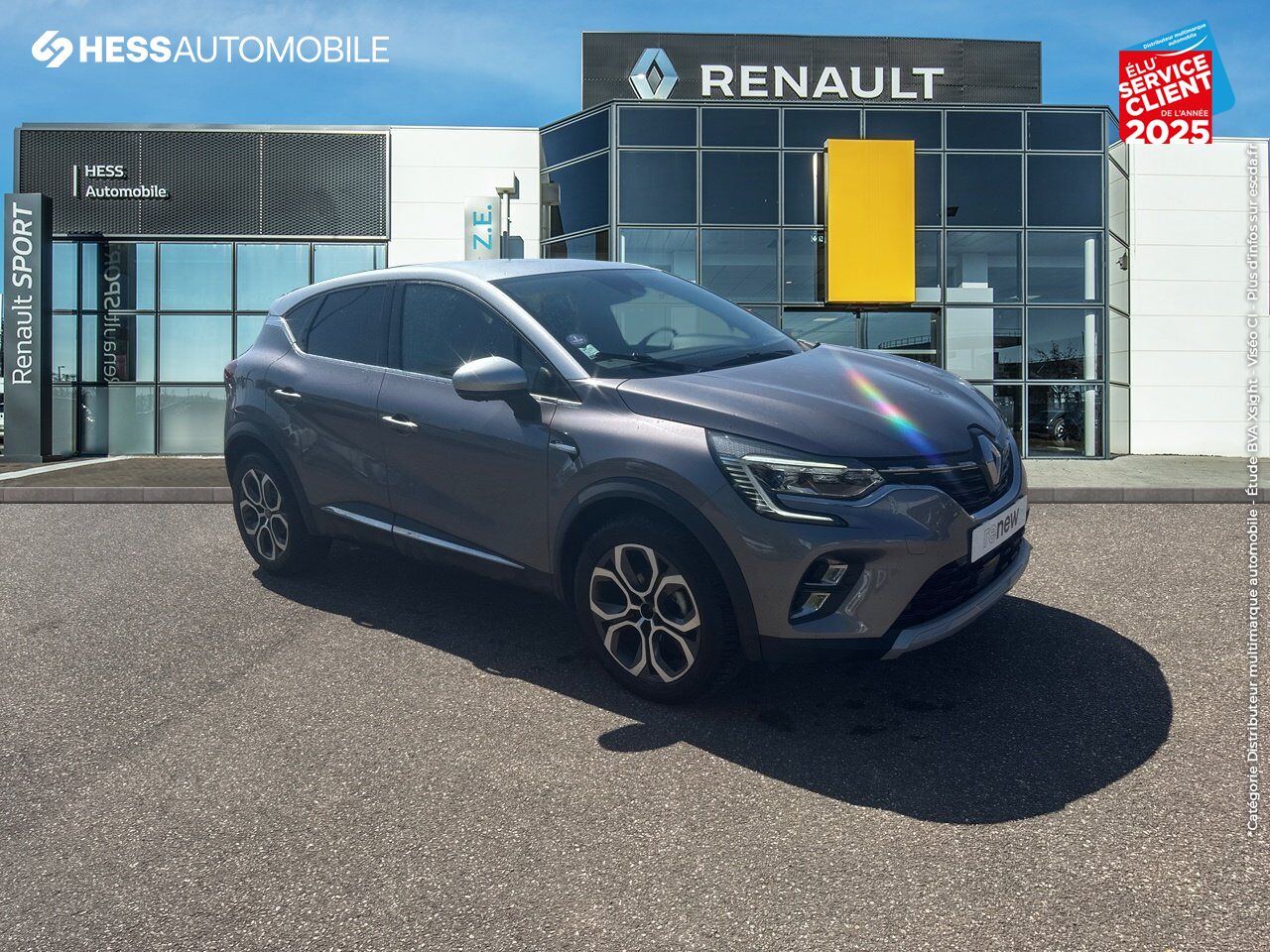 Véhicule d'occasion RENAULT CAPTUR 1.0 TCE 100CH INTENS GPL - 20 CAMERA chez Renault Saint-Louis
