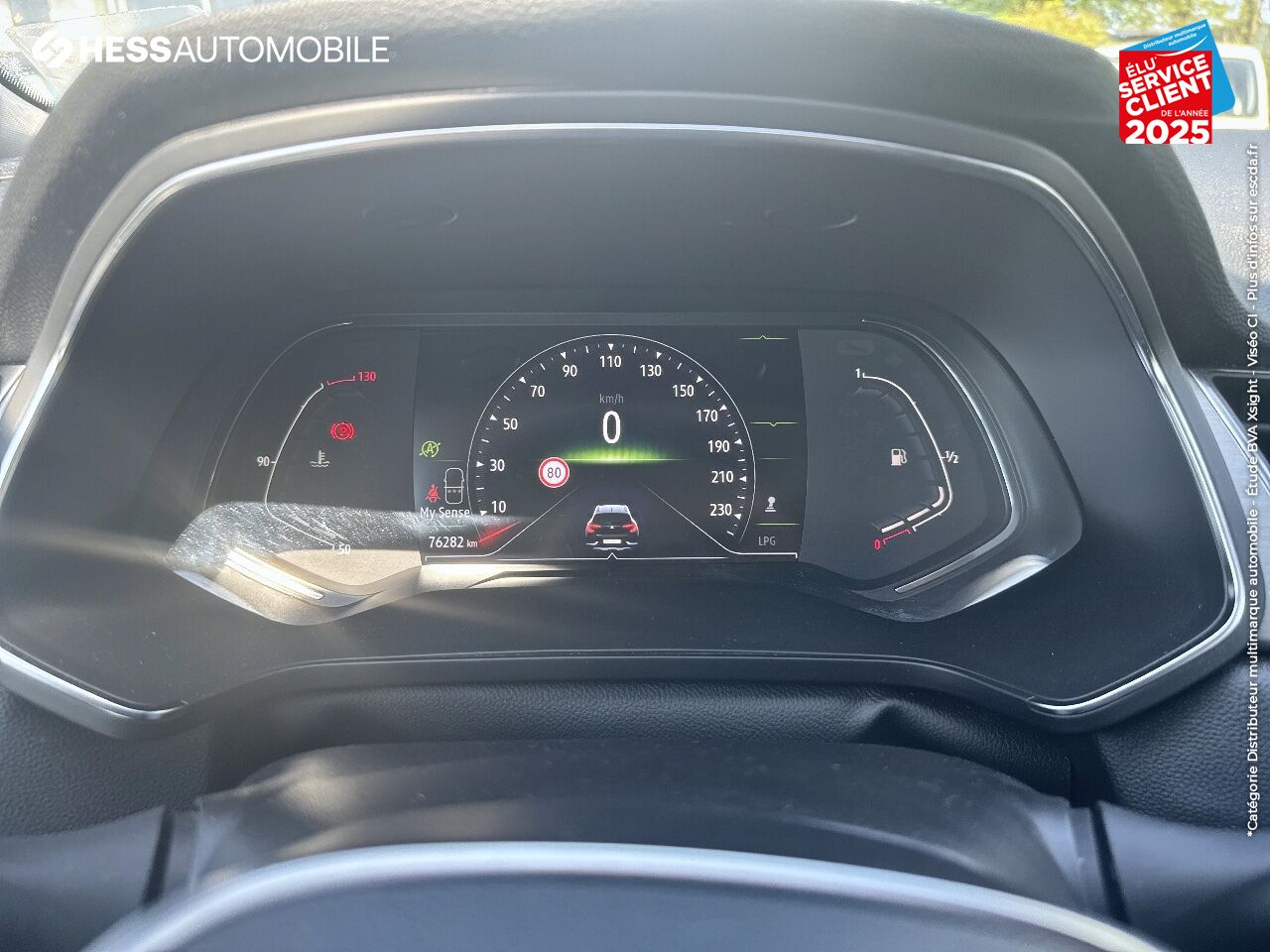 Véhicule d'occasion RENAULT CAPTUR 1.0 TCE 100CH INTENS GPL - 20 CAMERA chez Renault Saint-Louis
