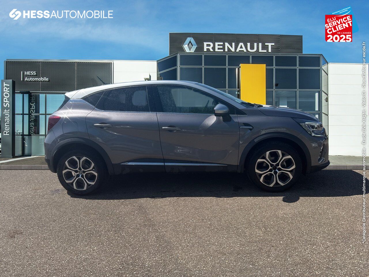 Véhicule d'occasion RENAULT CAPTUR 1.0 TCE 100CH INTENS GPL - 20 CAMERA chez Renault Saint-Louis