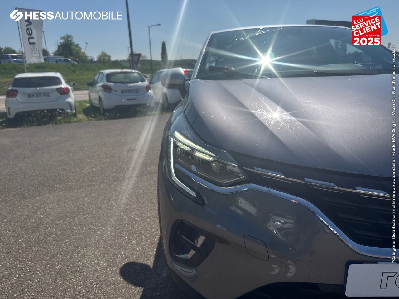 Véhicule d'occasion RENAULT CAPTUR 1.0 TCE 100CH INTENS GPL - 20 CAMERA chez Renault Saint-Louis