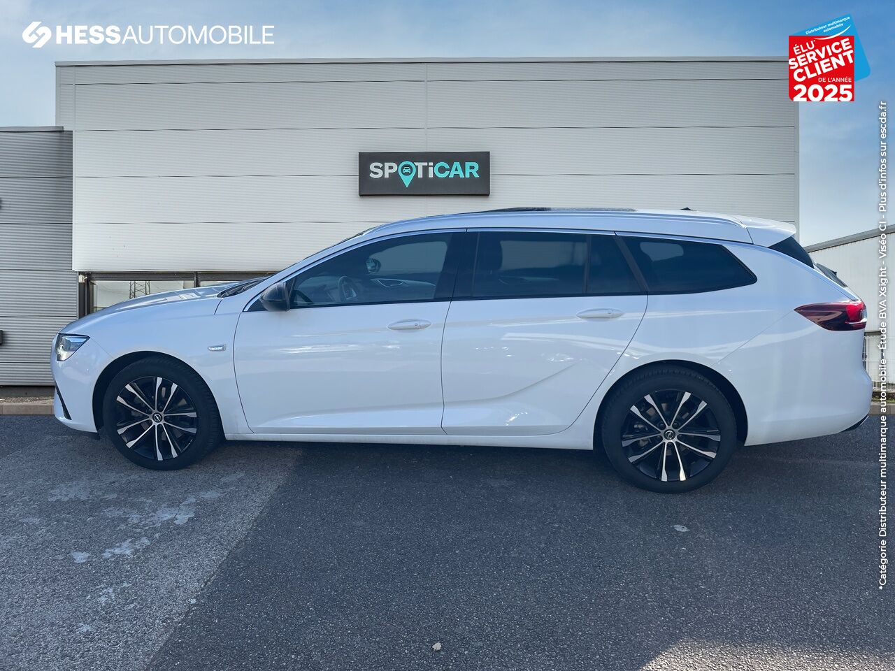 Véhicule d'occasion OPEL INSIGNIA SP TOURER 2.0 D 174CH ULTIMATE BVA8 TPANO/OUVRANT chez Opel Dijon
