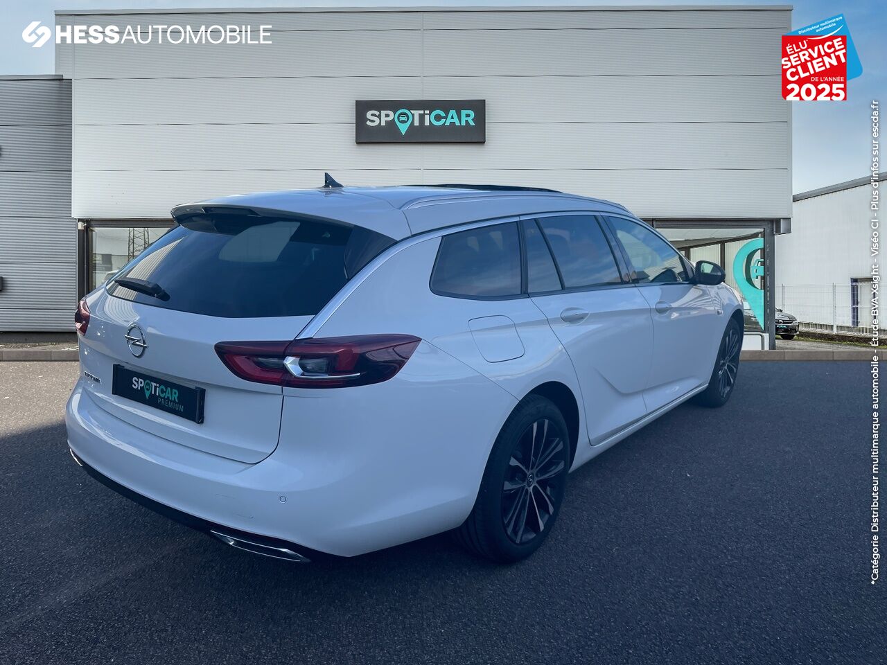 Véhicule d'occasion OPEL INSIGNIA SP TOURER 2.0 D 174CH ULTIMATE BVA8 TPANO/OUVRANT chez Opel Dijon