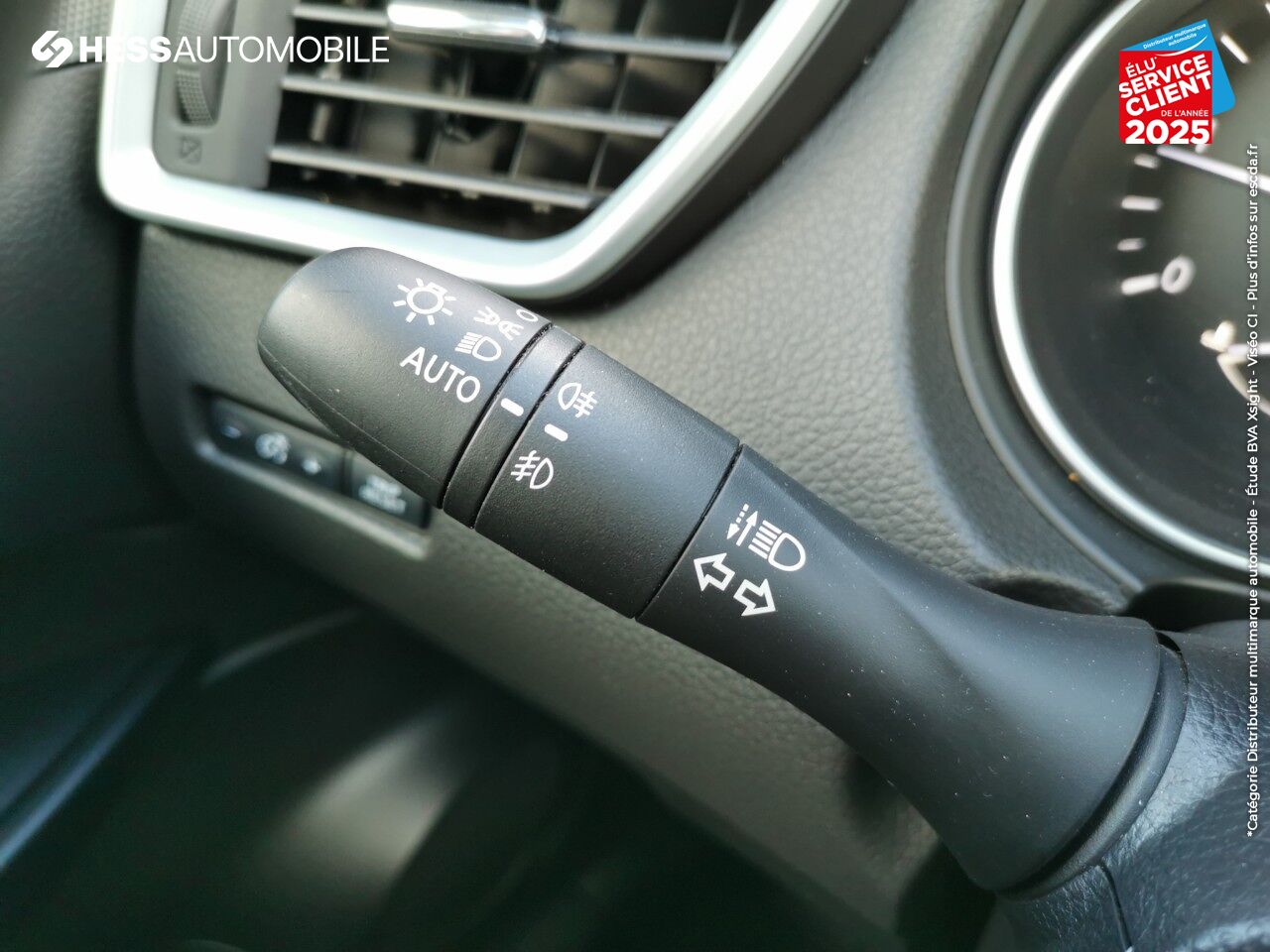 Véhicule d'occasion NISSAN QASHQAI 1.5 DCI 115CH TEKNA 2019 EURO6-EVAP TPANO CAMERA GPS CUIR SIEGES CHAUF chez Nissan Thionville